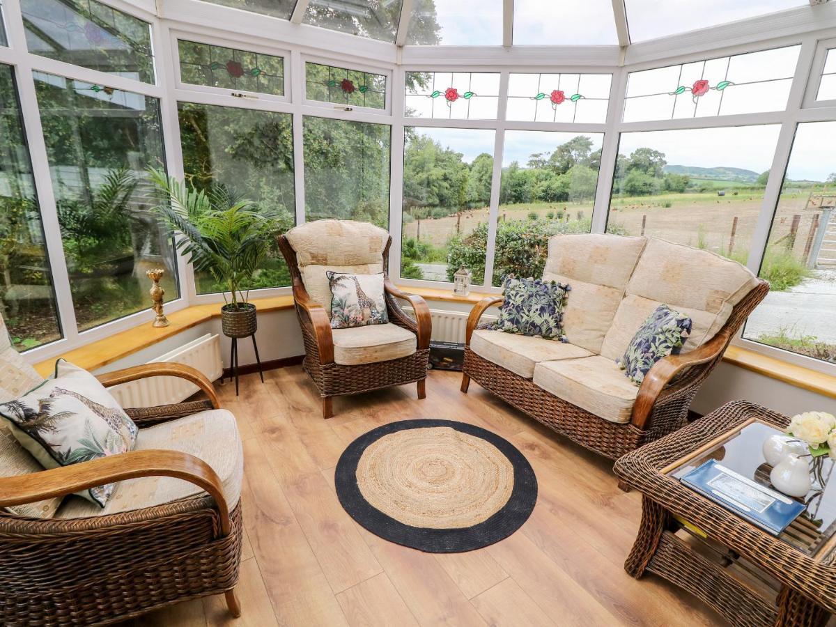 Glebe Farm Cottage Нюри Екстериор снимка