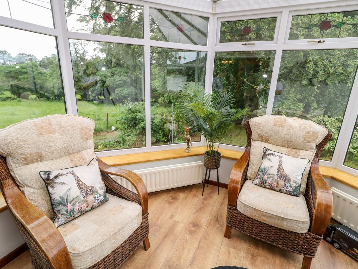 Glebe Farm Cottage Нюри Екстериор снимка