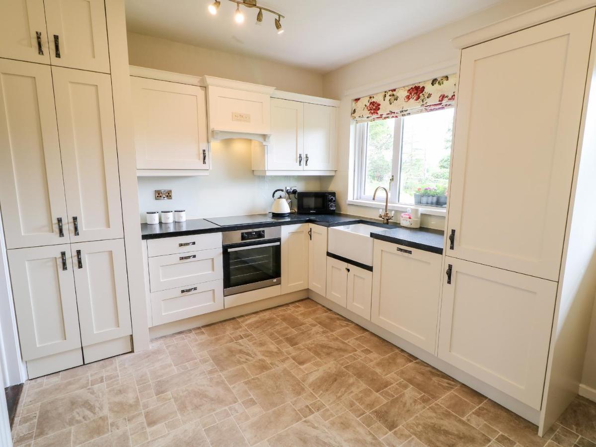 Glebe Farm Cottage Нюри Екстериор снимка