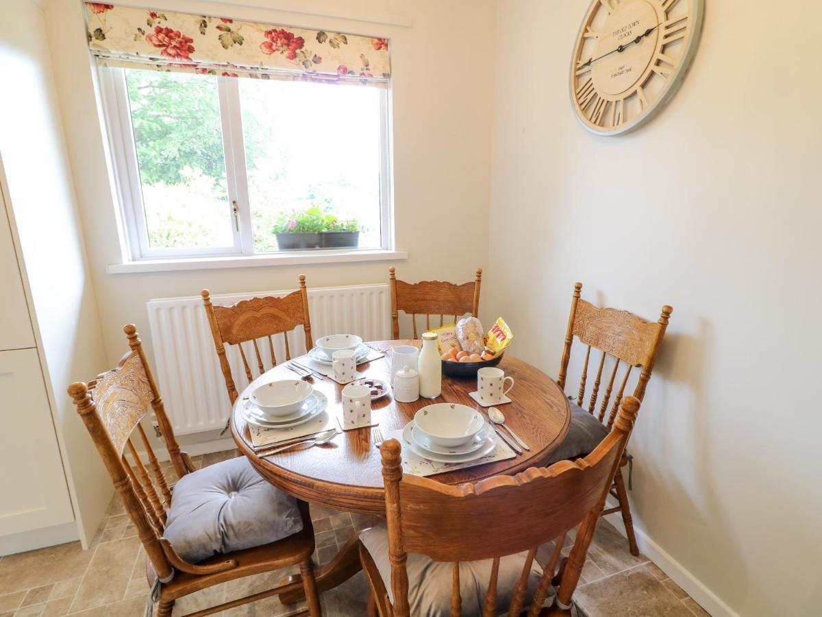 Glebe Farm Cottage Нюри Екстериор снимка