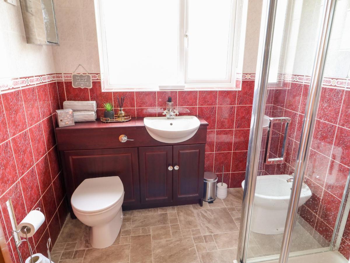 Glebe Farm Cottage Нюри Екстериор снимка